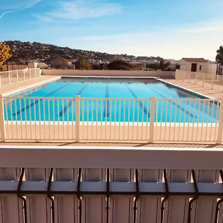 Climatise Avec Piscine, Vue