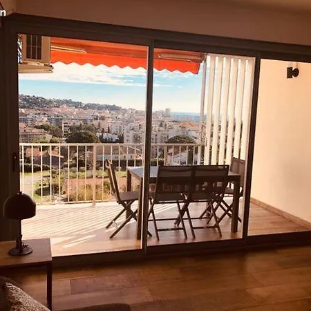 Climatisé Avec Piscine, Vue Apartamento Sainte-Maxime