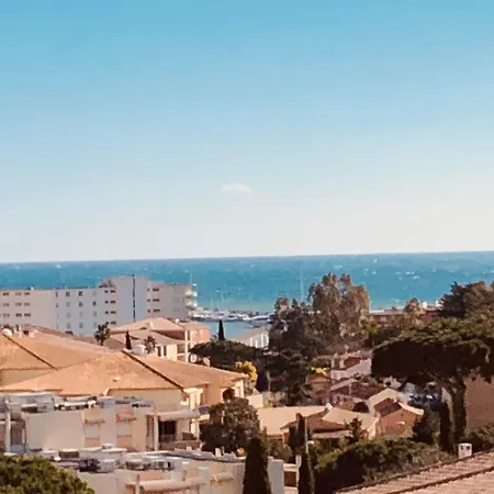 Apartment Climatise Avec Piscine, Vue Sainte-Maxime